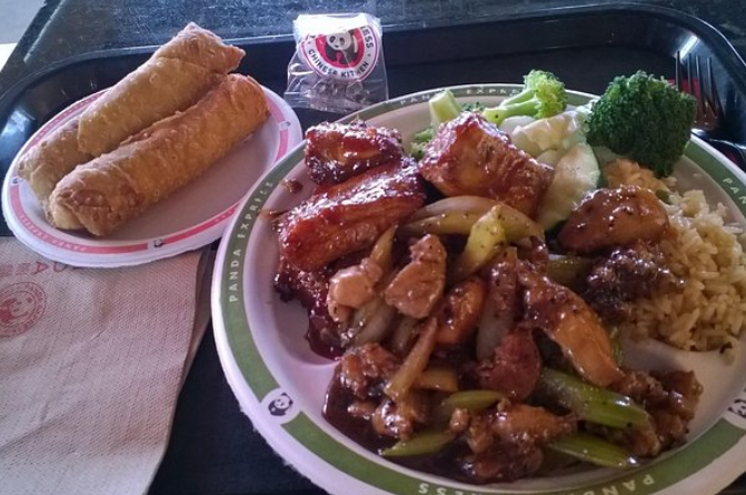 logo snack emilie taravao tahiti